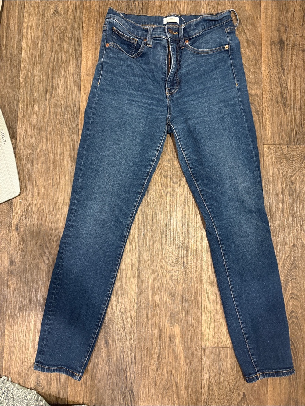 FREE in bundle Maurices 10 Women's Skinny Jeans in Dark Blue Wash